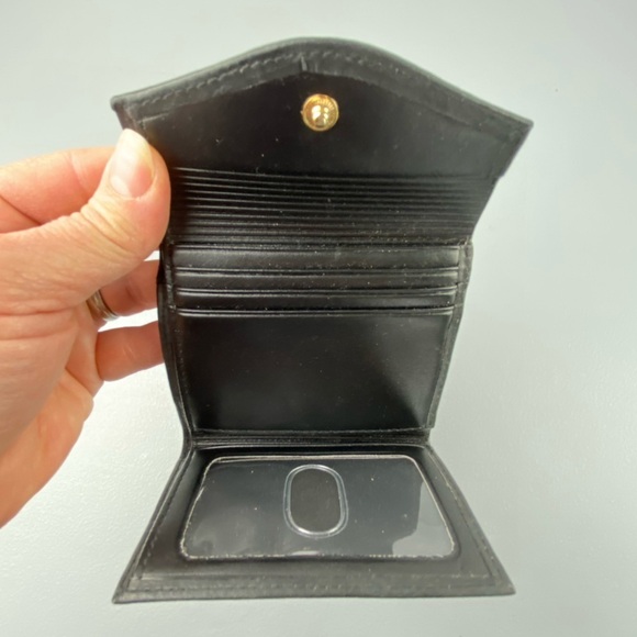 Buxton black full cowhide leather bifold wallet - Picture 6 of 8